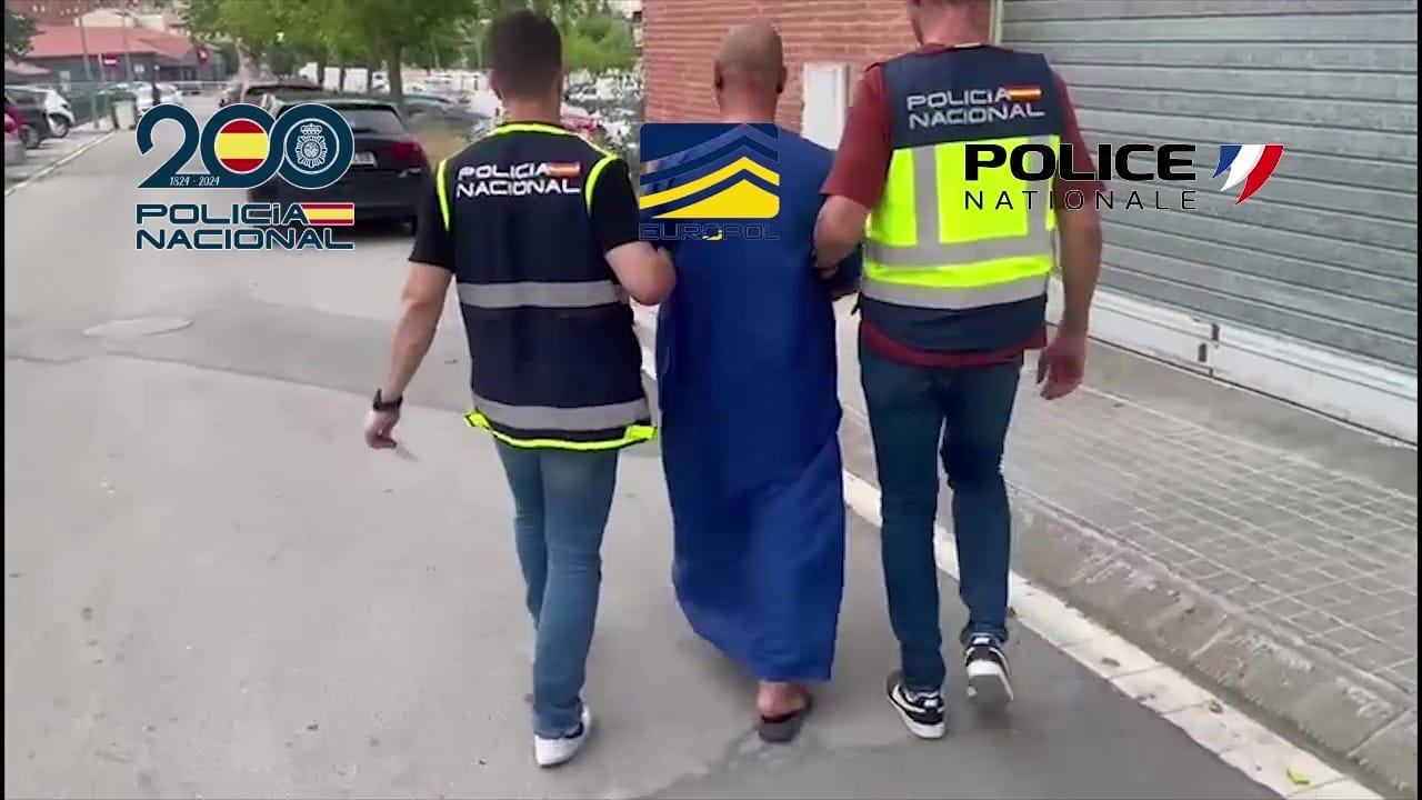 الهجرة 23 فضح طريق هجرة جديدة من المغرب مقابل مليون ونصف سنتيم!